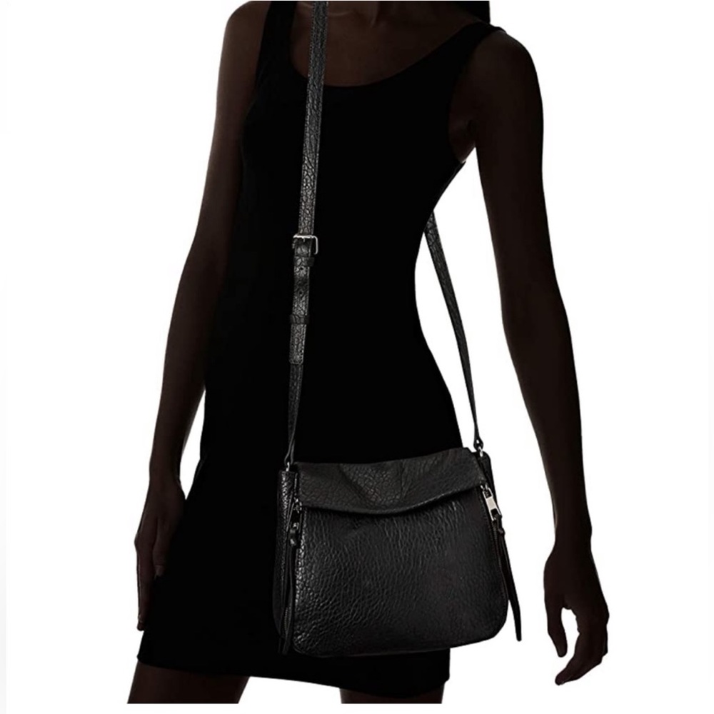 Vince Camuto Zani Leather Crossbody Bag. EUC.